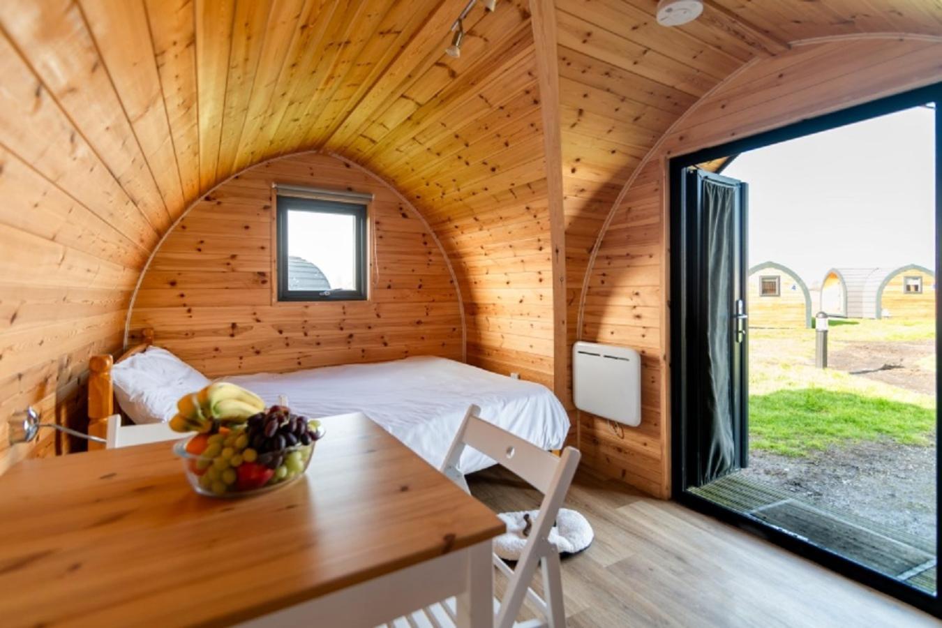 ホテル Camping Pods Wood Farm Holiday Park チャーマス エクステリア 写真